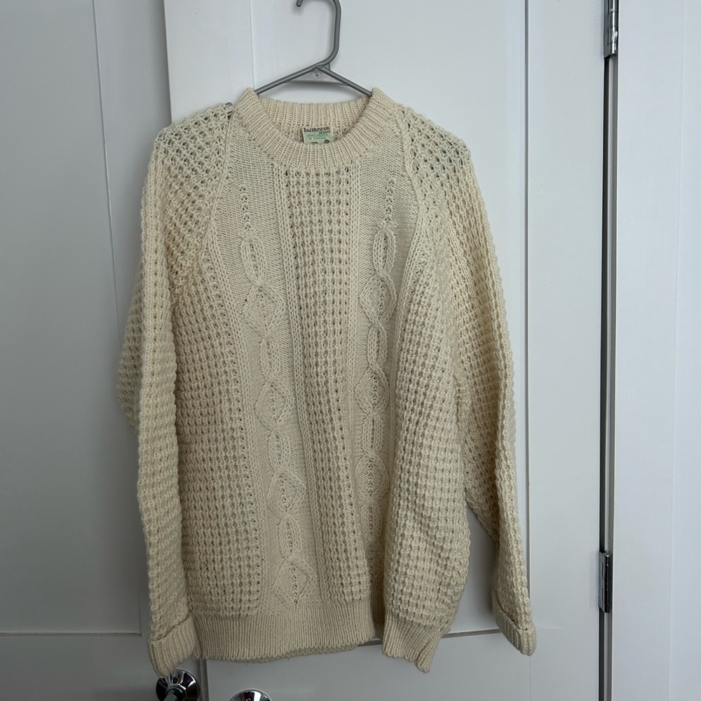 INCREDIBLE Irish wool sweater!
